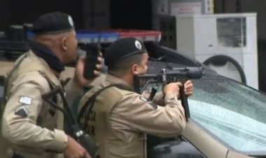 equipe de TV fica em meio a fogo cruzado em Salvador