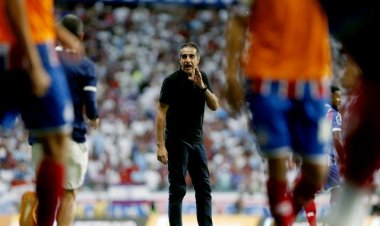 Renato Paiva se manifesta após saída do Bahia e cita mágoa: "Não admito faltar com o respeito"