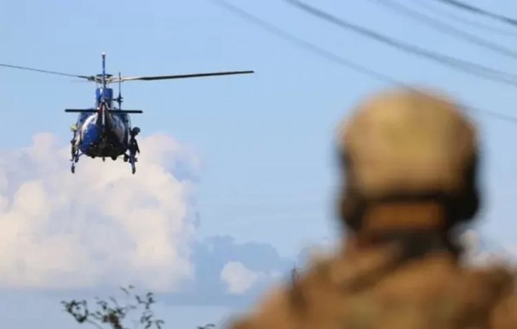 Helicóptero da PF é recebido a tiros por criminosos em cajazeiras