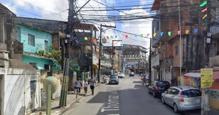 Dois homens são baleados durante tiroteio em Pernambués, em Salvador