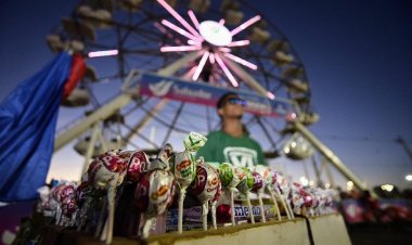 Prazo de cadastramento de ambulantes para festas populares termina nesta terça
