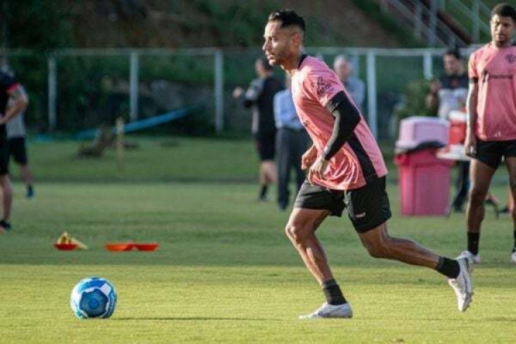 Vitória terá ao menos dois reforços contra o Criciúma