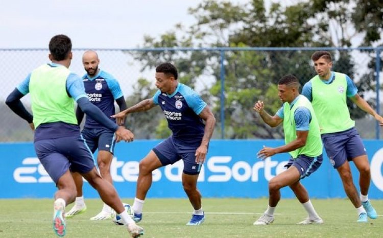 Bahia tem dia de treino dividido, com trabalhos específicos por setor