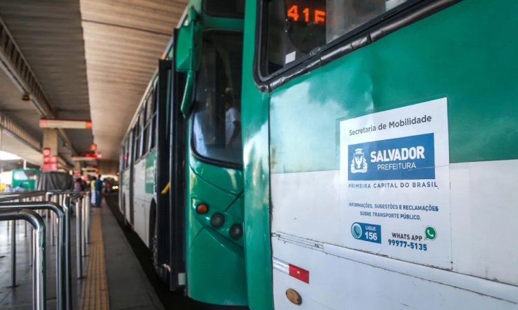 Rodoviários fazem reunião com Bruno Reis na tentativa de evitar greve