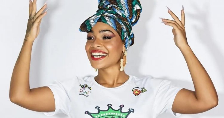 Candidata ao título de Rainha do Carnaval de Salvador denuncia racismo: "Puxou meu cabelo"