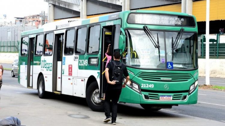 Ônibus sairão atrasados da garagem nesta quinta (25)