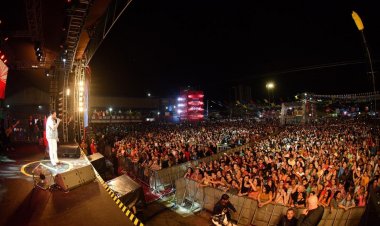 Zezo reúne multidão em São José do Jacuípe