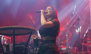 Priscilla Senna agita Itacaré na micareta de Taboquinhas