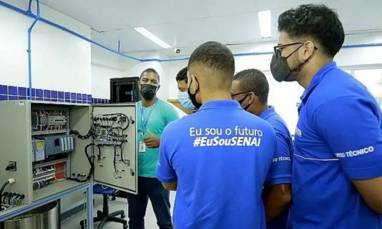 Senai prorroga inscrições para mais de mil vagas gratuitas em cursos técnicos na Bahia; veja como se inscrever