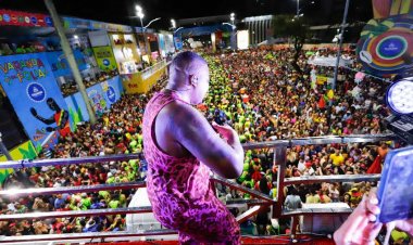 ESCANDURRAS vai agitar o Carnaval de Conde (BA) com show imperdível no dia 2 de março